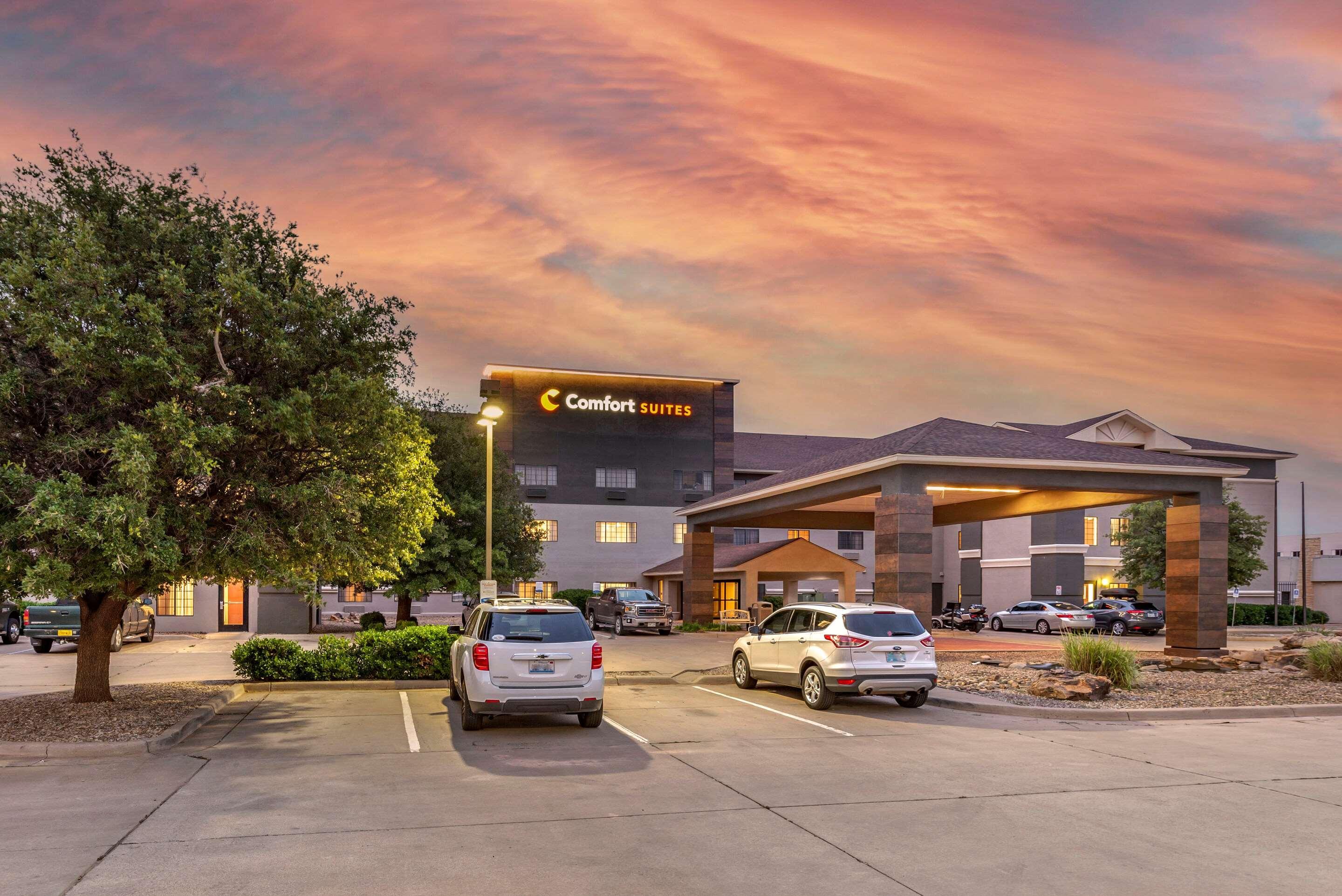 Comfort Suites Clovis Exterior photo